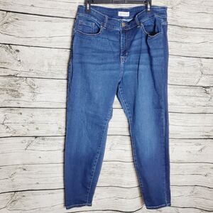 Lane Bryant Flex Magic Waistband Curvy Fit High-Rise Skinny Jeans Size 18